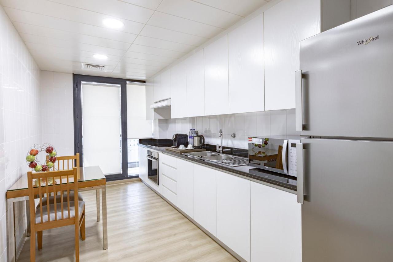 Golden Sands Suites Dubai Eksteriør bilde