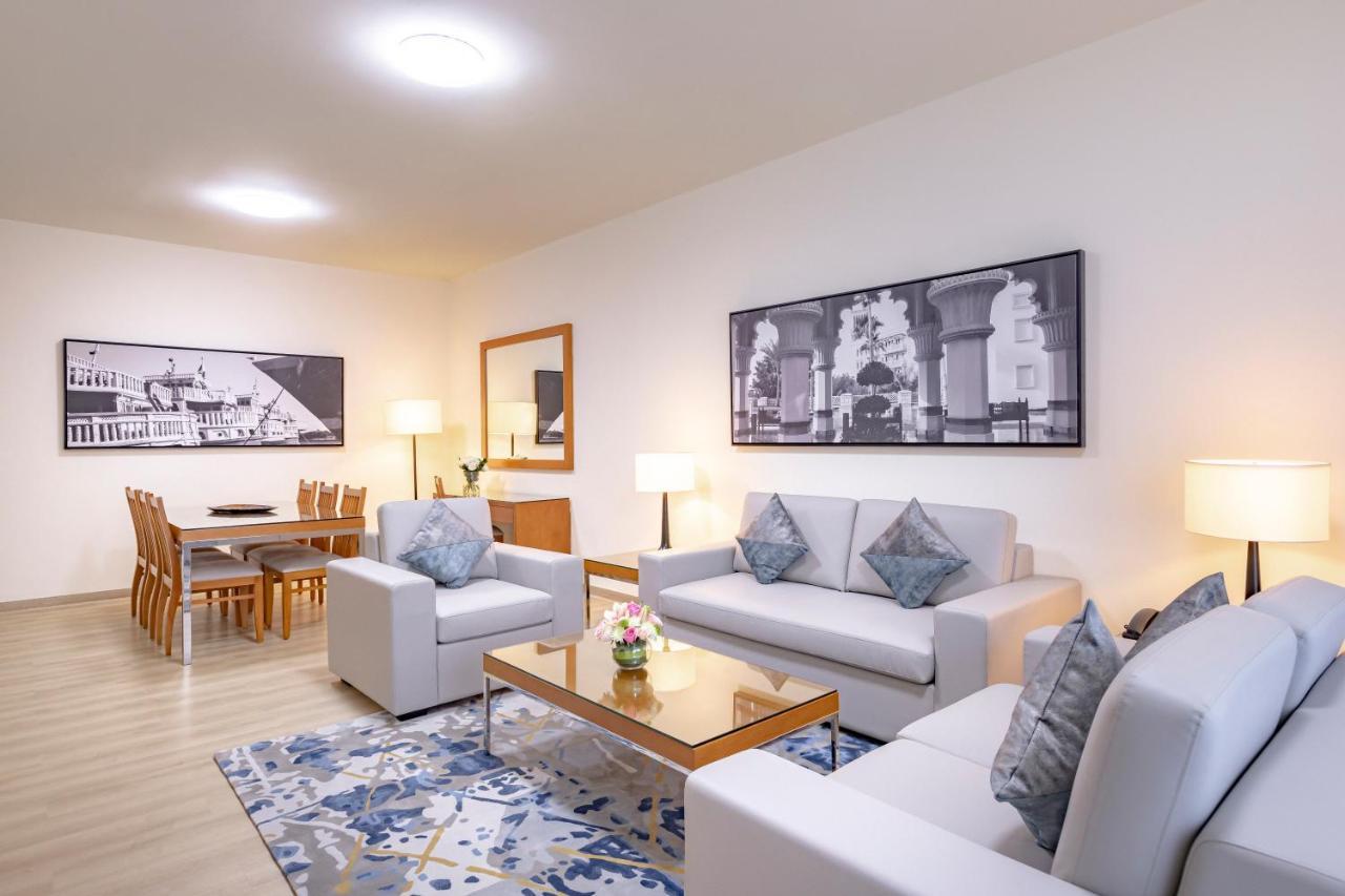 Golden Sands Suites Dubai Eksteriør bilde