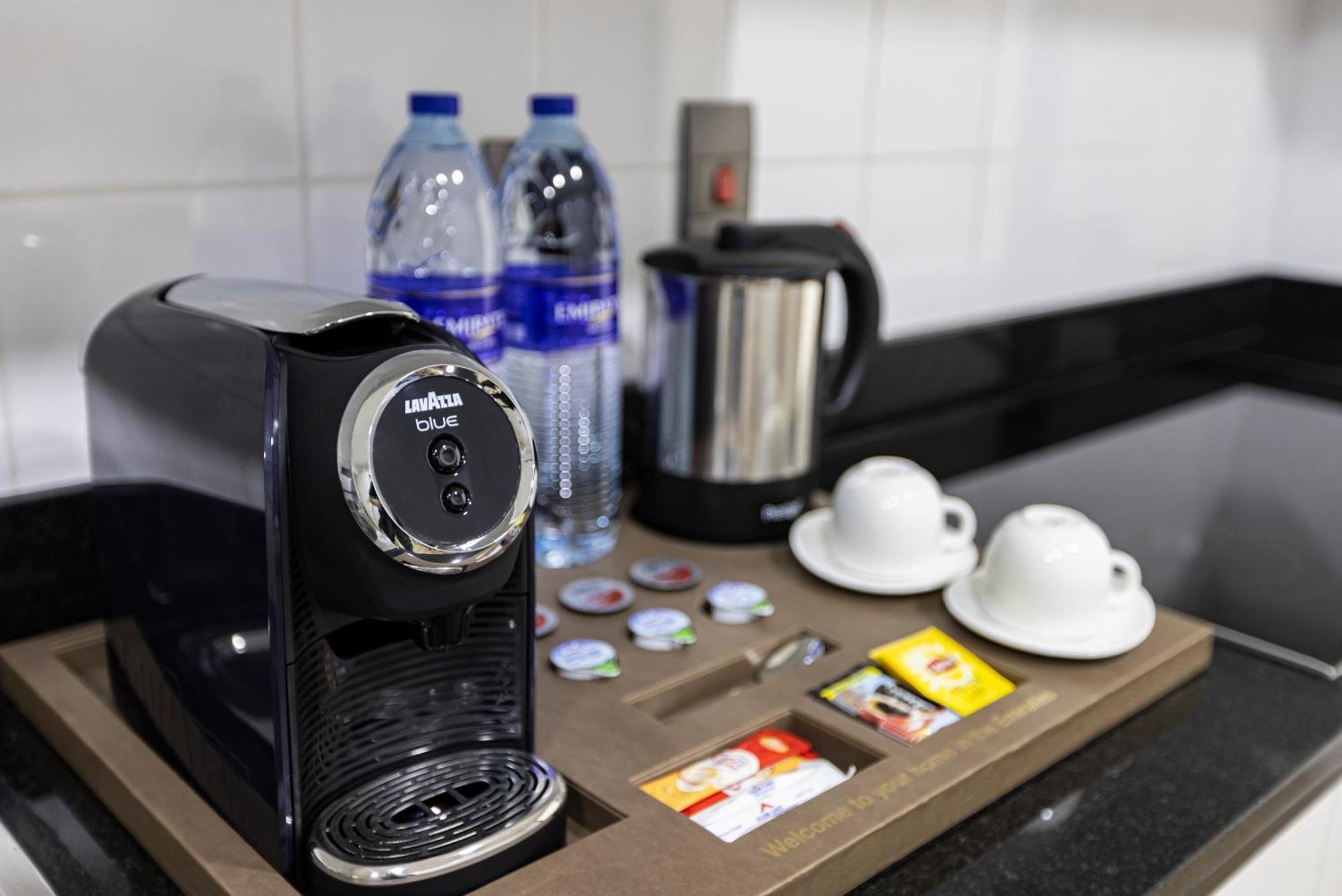 Golden Sands Suites Dubai Rom bilde