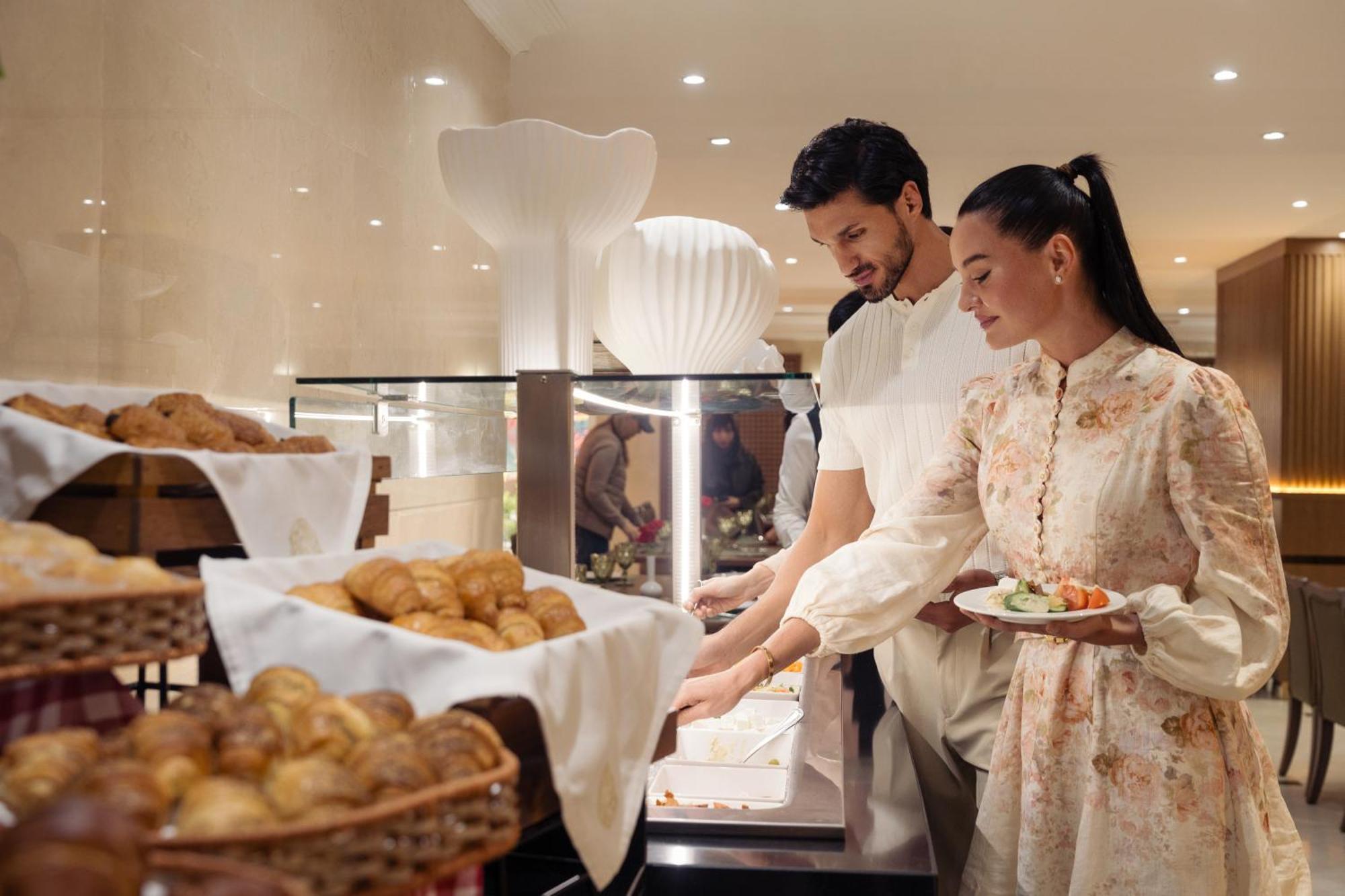 Golden Sands Suites Dubai Eksteriør bilde